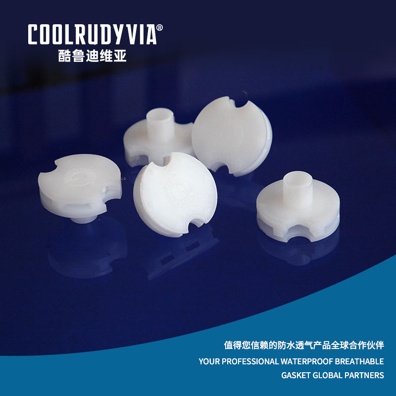 Tapón impermeable y transpirable.