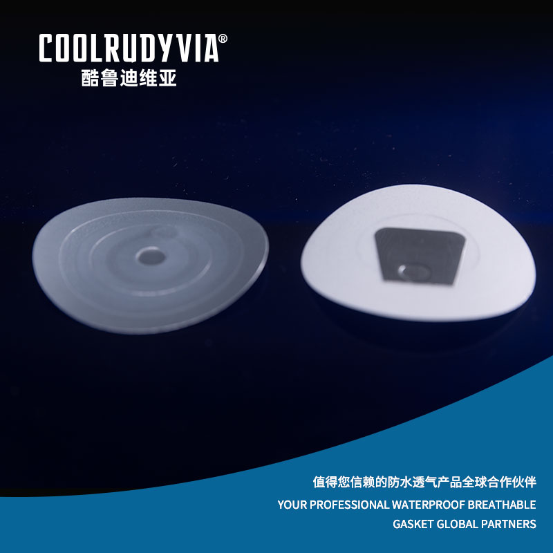 Junta impermeable y transpirable.