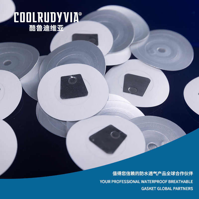 Junta impermeable y transpirable.