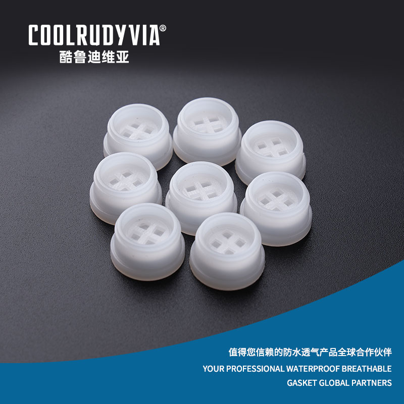 Tapón impermeable y transpirable.